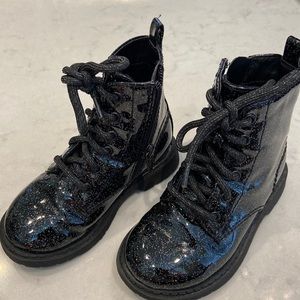 Girls combat boots